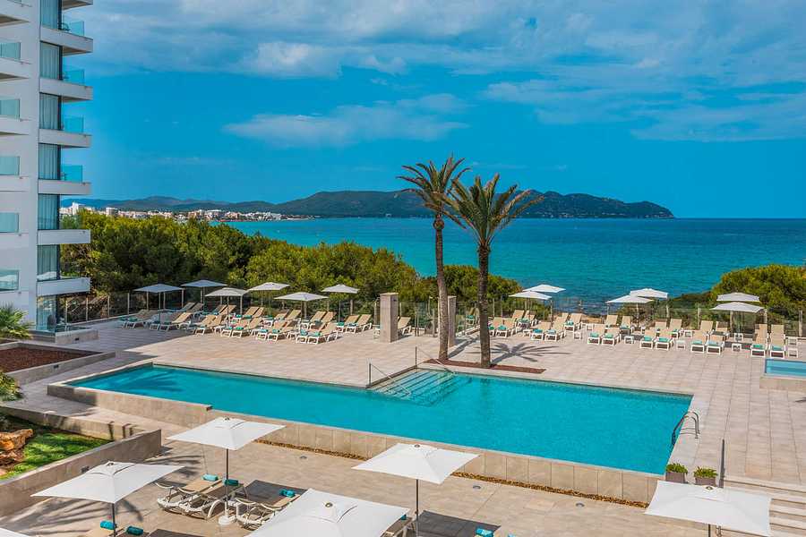 Iberostar Waves Cala Millor, Balearics