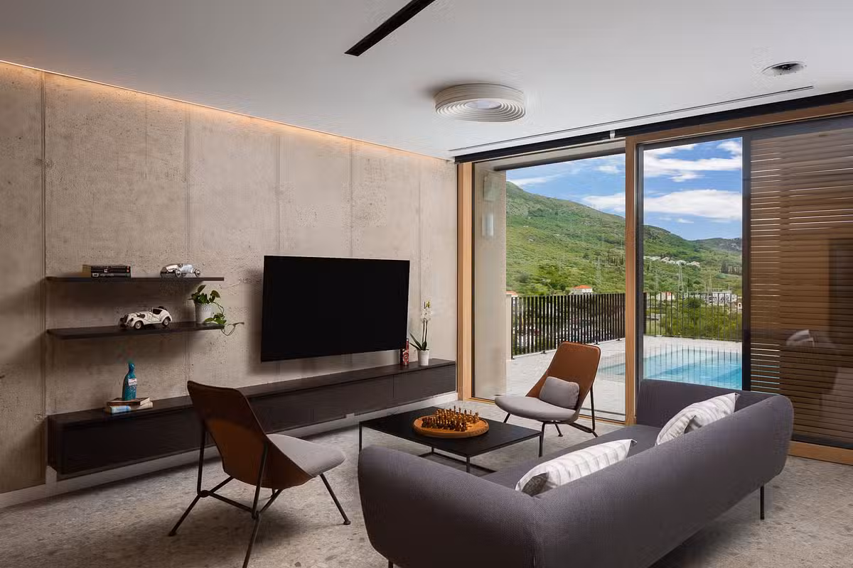 Palazzo Villa lounge and TV