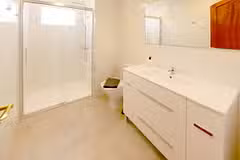 Villa Andorra bathroom