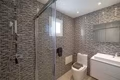 Villa Sirena Bathroom
