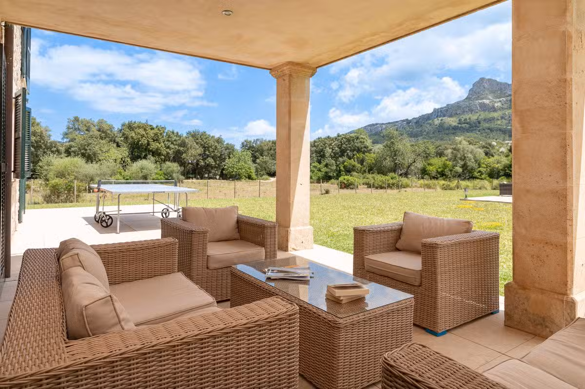 Vall den Marc Outdoor Terrace