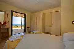 Villa Mataki Bedroom