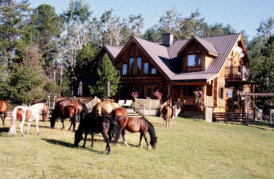Siwash Lake Guest Ranch