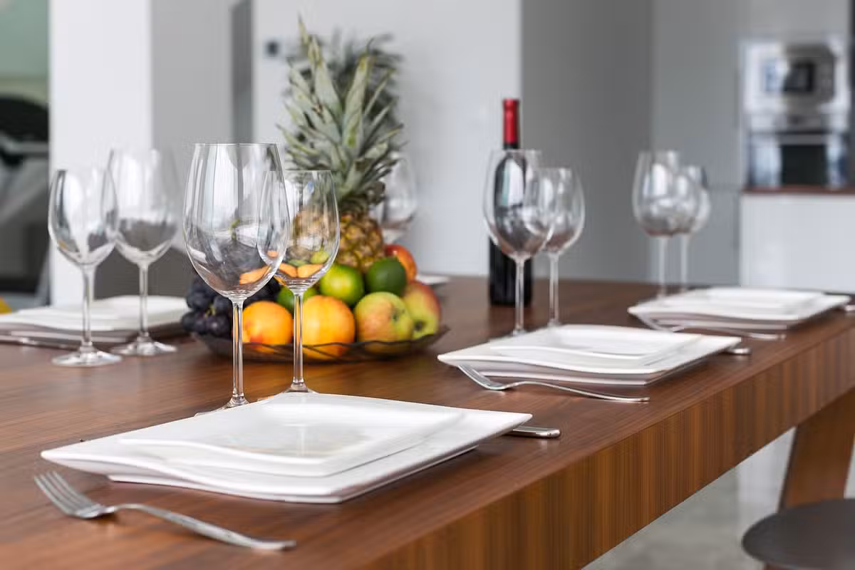 Villa Art tableware