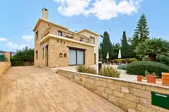 Villa Camelot Outdoors