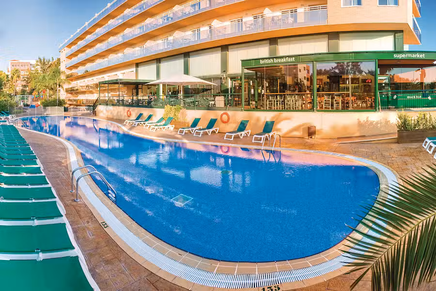 Aparthotel SunClub Salou, Spain