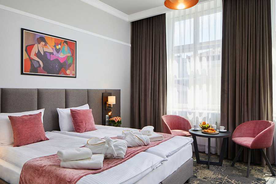 Hotel Estera, Poland