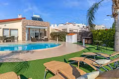 Villa Tequila Sunrise Pool