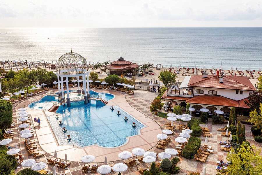 Helena Sands, Bulgaria