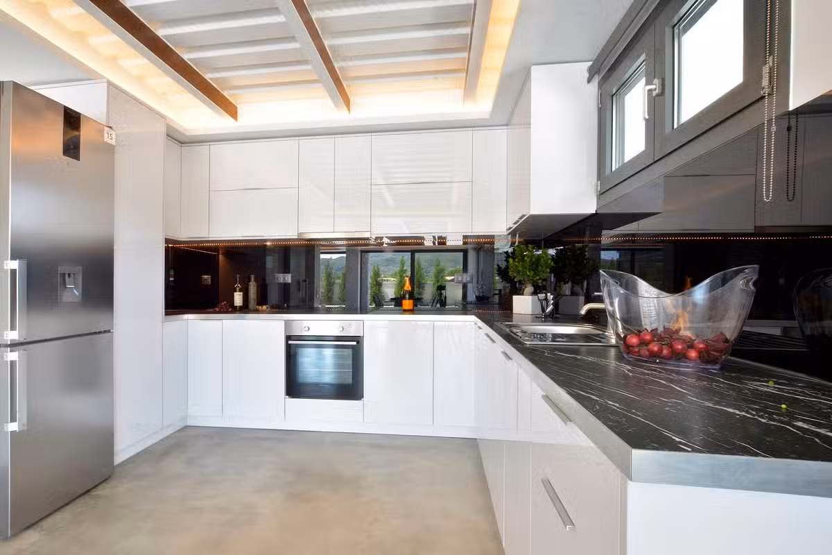 Villa Flamingo Kitchen