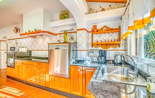 Villa Bellota Kitchen