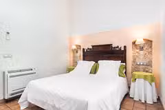 Villa Llenyater bedroom double bed