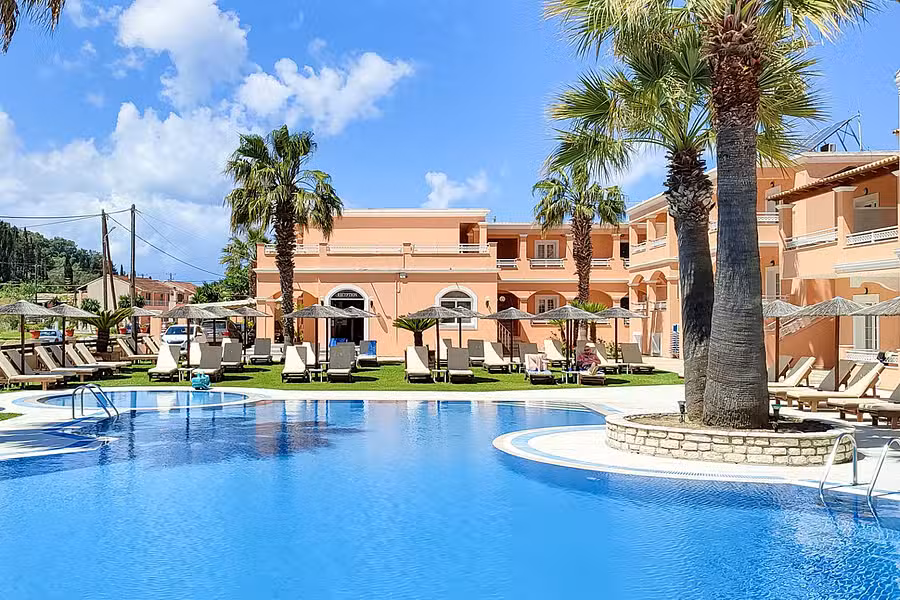 Lagoon Hotel and Apartments, Greece