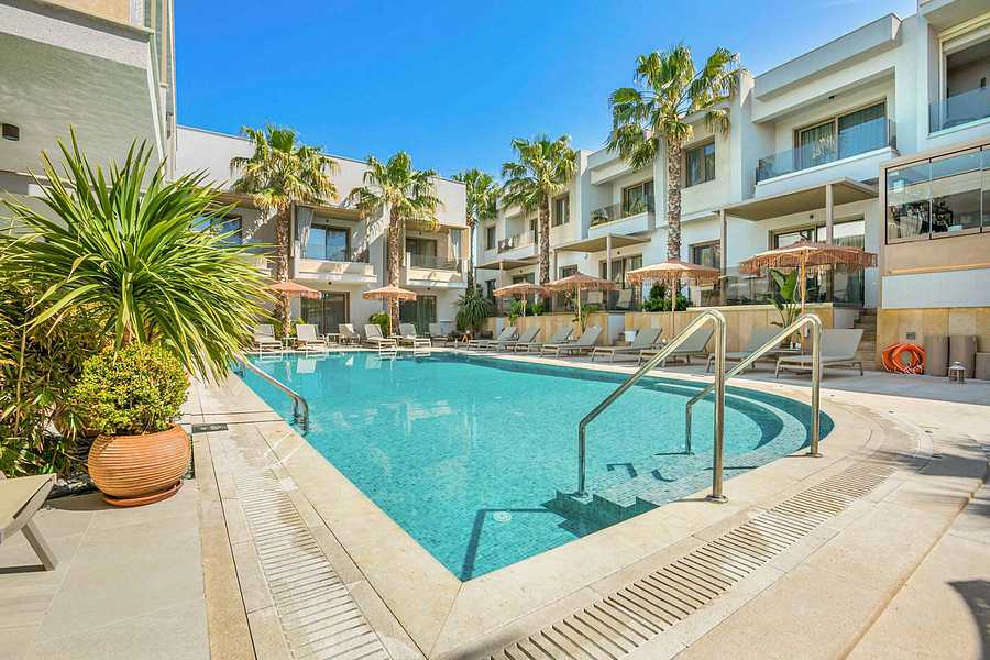 Pefki Deluxe Residences, Greece