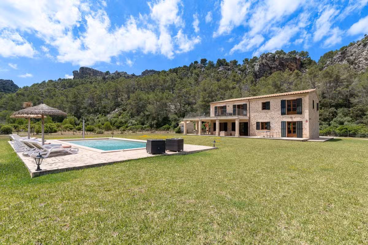 Vall den Marc Outdoors