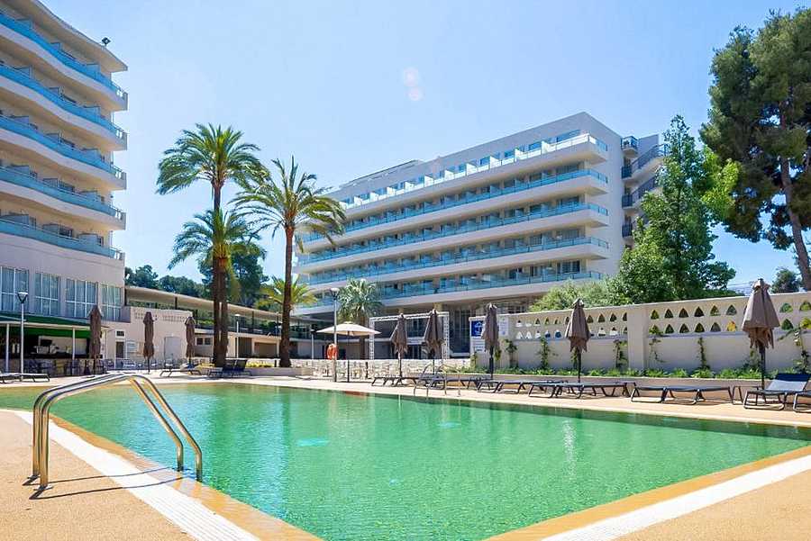 Medplaya Hotel Calypso, Spain