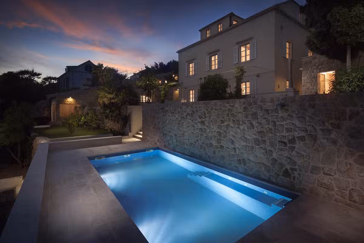 Villa Oasis pool night shot