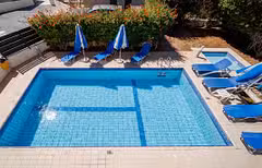 Villa Thalia pool