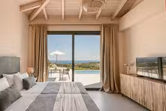 Villa Sciron Bedroom
