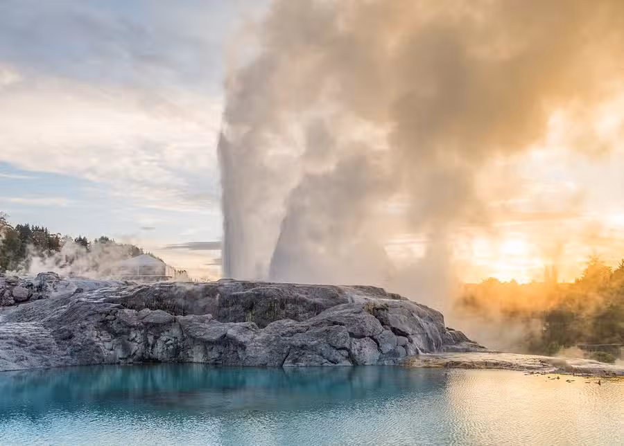13 Nights,  New Zealand’s Best of Both Islands
