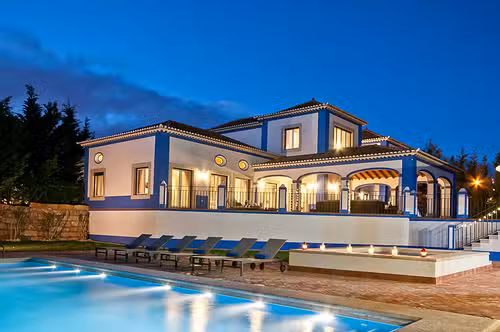 Villa Sibbo in Olhos D'Agua, Algarve, Portugal