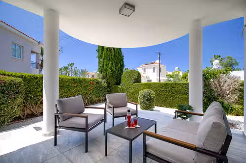 Villa Oasis Blue