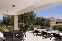 Villa Elaion