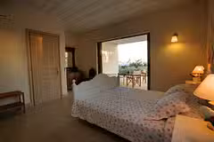 Villa Linatela Bedroom