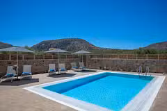 Villa Esperos pool