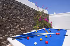 Villa Mirador Mojones pool table
