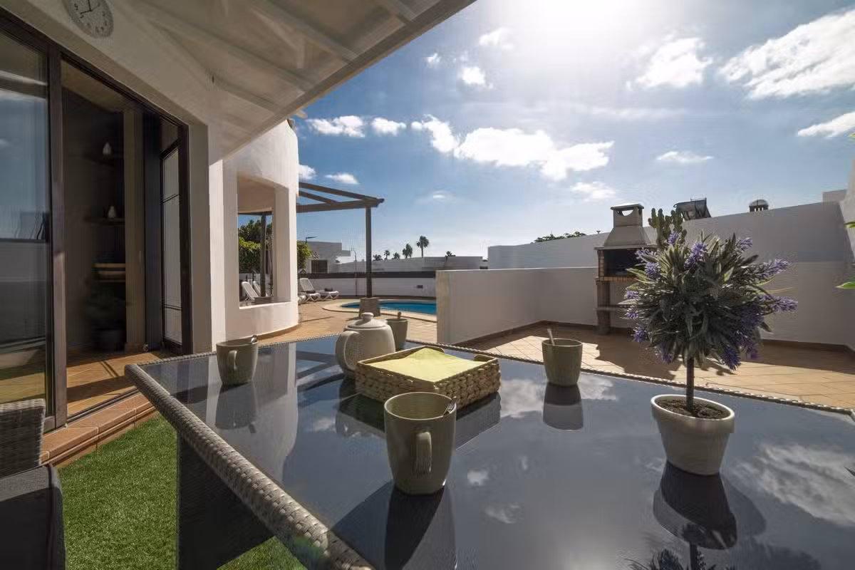 Villa Alysia Outdoor Dining