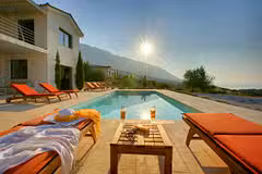 NAUTILOS POOL SUNSET
