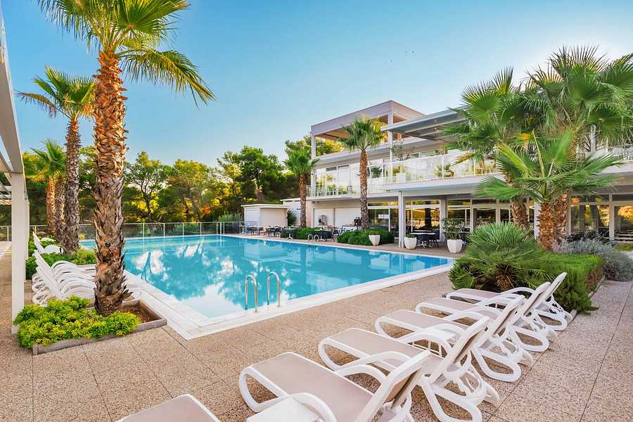 Gava Waterman Milna Resort, Croatia