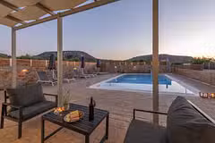 Villa Esperos pool