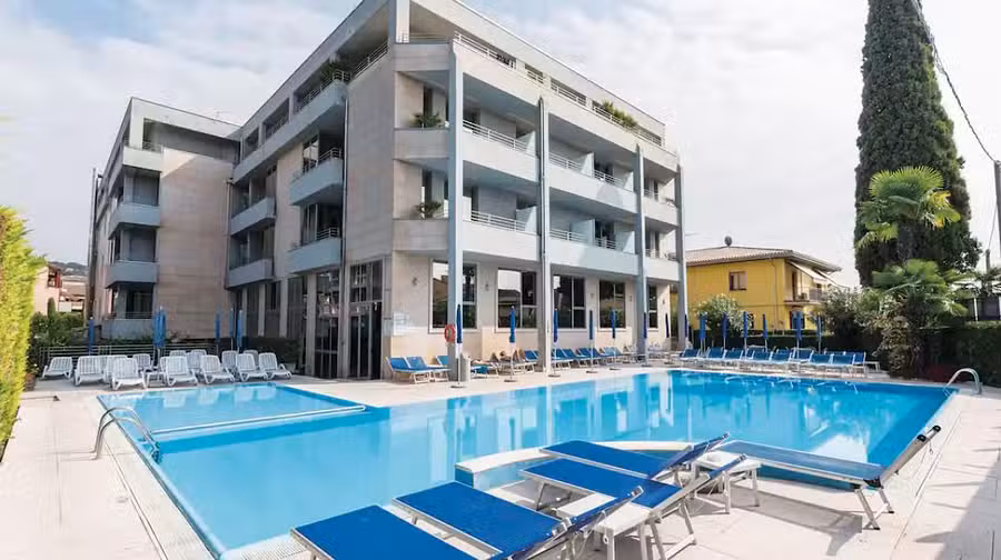 Hotel Idania,  Bardolino, Lake Garda