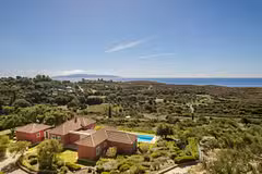 Villa Oxopetra