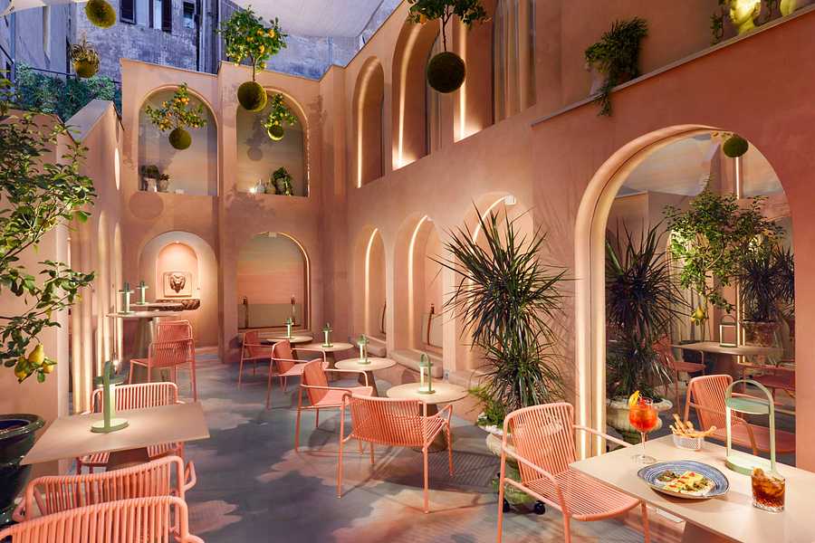 Leon's Place Hotel, Italy