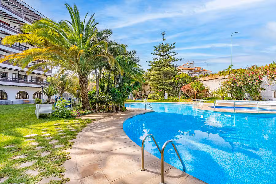 Coral Teide Mar, Canary Islands