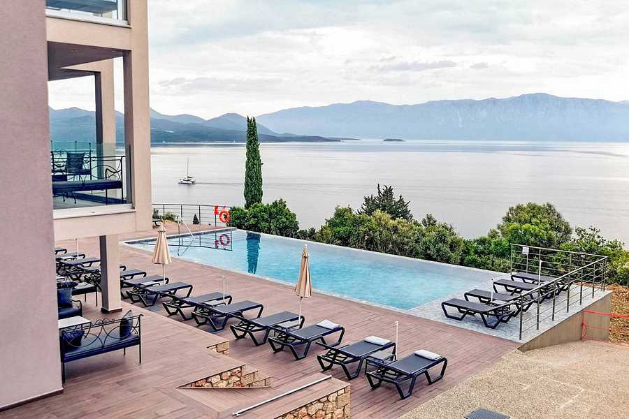 Captain Stavros Suites, Greece