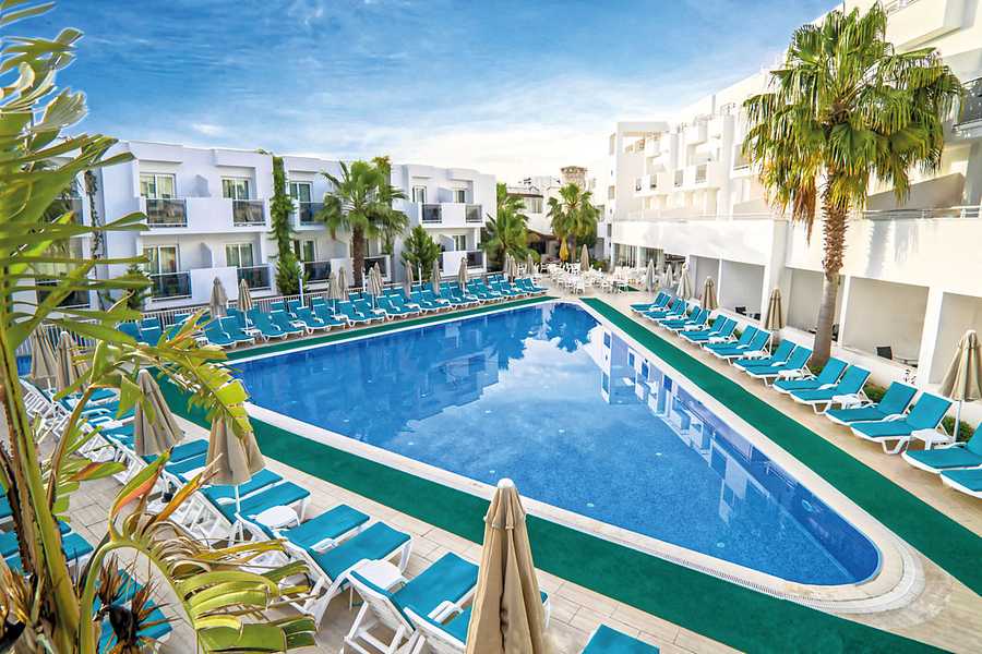 Club Shark Hotel, Turkey