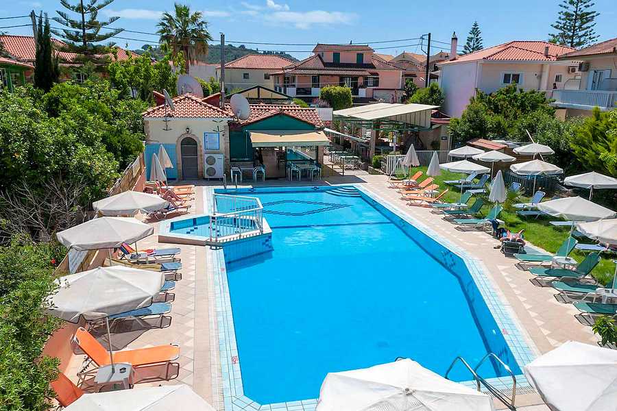 Tom & John Center, Greece