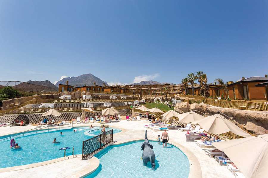 Magic Natura Animal Waterpark & Polynesian Lodge Resort, Spain