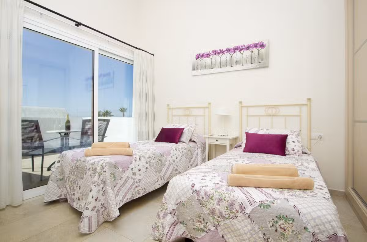 Villa Los Alisios Twin Room