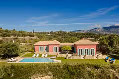 Villa Oxopetra