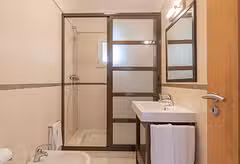 Villa Costa Bathroom
