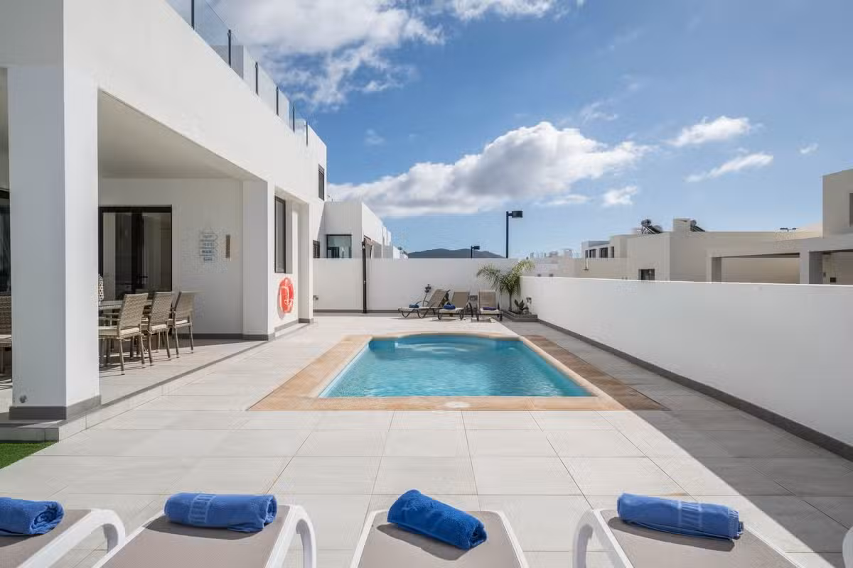 Casa Dubh-Linn Pool