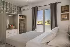 Ai Helis Summer House