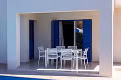 Villa Thalia outside dining table