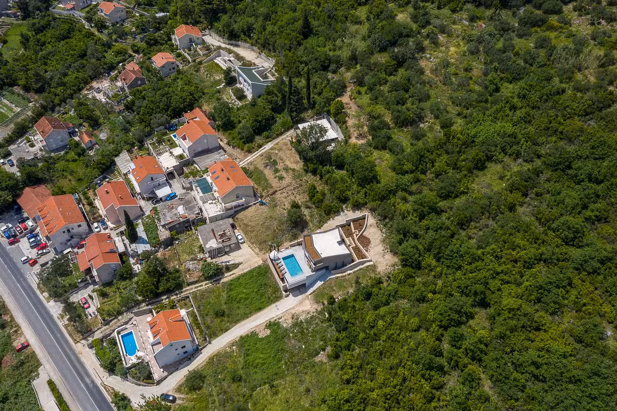 Palazzo Villa area view