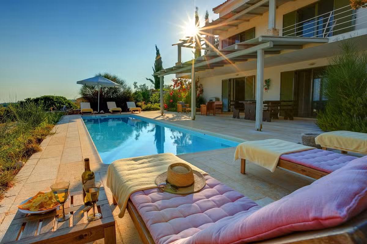 Villa Asterias pool